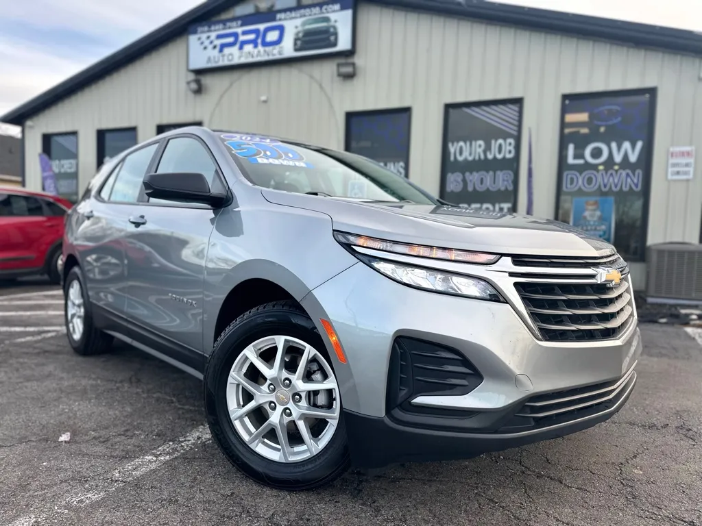 2024 CHEVROLET EQUINOX LS for sale in Crown Point, IN