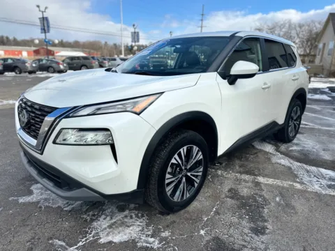 More photos of 2023 NISSAN ROGUE SV at Pro Auto Finance, IN