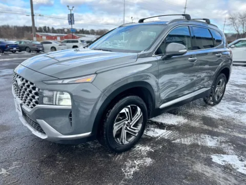 More photos of 2022 HYUNDAI SANTA FE SEL at Pro Auto Finance, IN