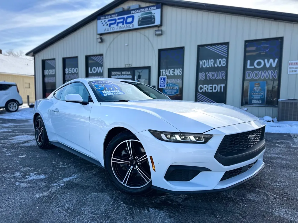 White 2024 FORD MUSTANG ECOBOOST PREMIUM for sale in Crown Point, IN