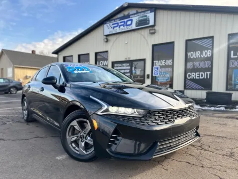 Black 2023 KIA K5 LXS for sale in Crown Point, IN