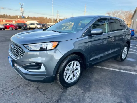 More photos of 2024 FORD EDGE SEL at Pro Auto Finance, IN