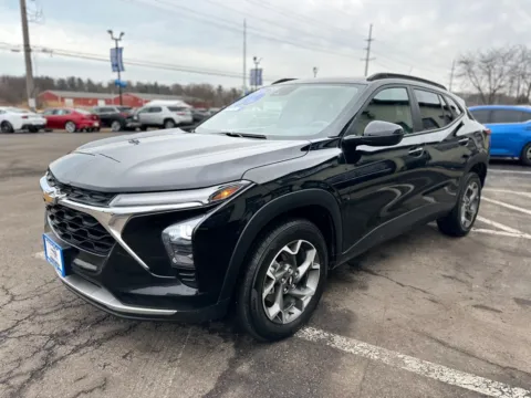 More photos of 2024 CHEVROLET TRAX LT at Pro Auto Finance, IN