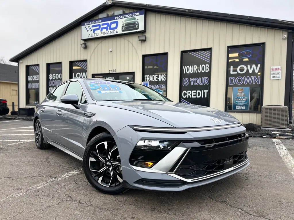 2024 HYUNDAI SONATA SEL for sale in Crown Point, IN