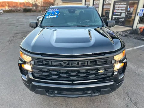 More photos of 2023 CHEVROLET SILVERADO 1500 WORK TRUCK at Pro Auto Finance, IN