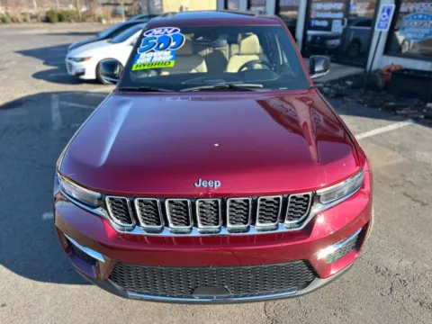 More photos of 2024 JEEP GRAND CHEROKEE 4XE at Pro Auto Finance, IN