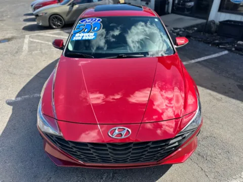 More photos of 2023 HYUNDAI ELANTRA LIMITED at Pro Auto Finance, IN