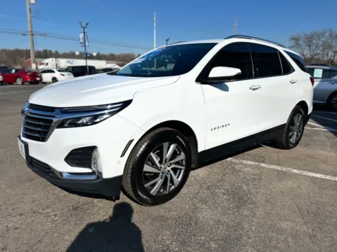 More photos of 2022 CHEVROLET EQUINOX PREMIER at Pro Auto Finance, IN