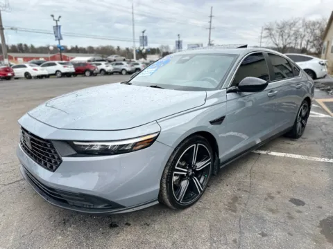More photos of 2023 HONDA ACCORD HYBRID SPORT at Pro Auto Finance, IN
