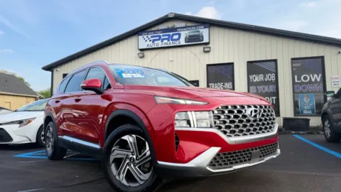 Red 2022 HYUNDAI SANTA FE SEL for sale in Crown Point, IN