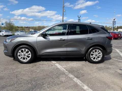 More photos of 2025 FORD ESCAPE ACTIVE at Pro Auto Finance, IN