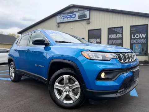 Blue 2023 JEEP COMPASS LATITUDE for sale in Crown Point, IN