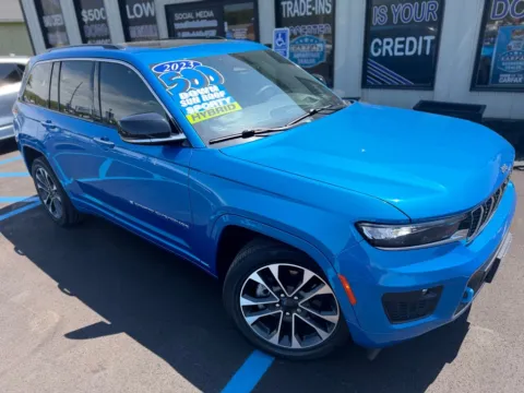 Photos of 2023 JEEP GRAND CHEROKEE OVERLAND 4XE for sale in Crown Point, IN at Pro Auto Finance