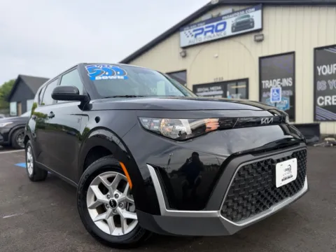 Black 2025 KIA SOUL LX for sale in Crown Point, IN