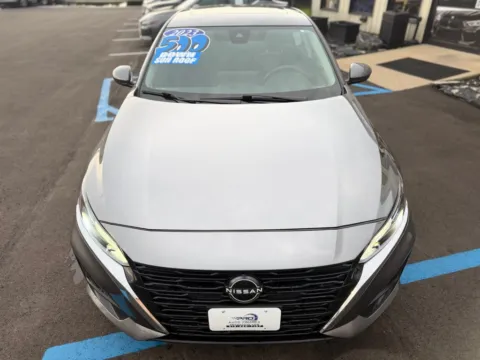 More photos of 2023 NISSAN ALTIMA 2.5 SV at Pro Auto Finance, IN