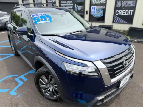 Photos of 2025 NISSAN PATHFINDER SV for sale in Crown Point, IN at Pro Auto Finance