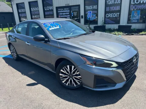 Photos of 2025 NISSAN ALTIMA 2.5 SV for sale in Crown Point, IN at Pro Auto Finance