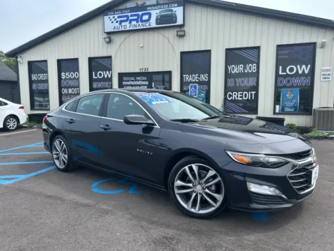 Gray 2023 CHEVROLET MALIBU LT for sale in Crown Point, IN
