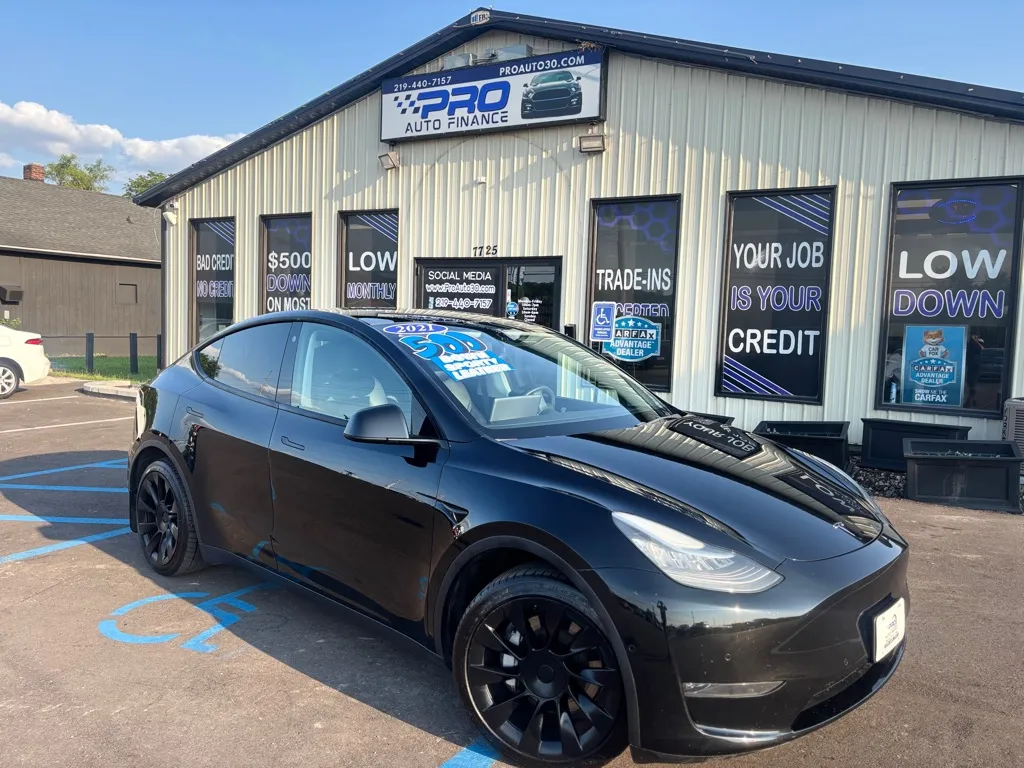 2021 TESLA MODEL Y LONG RANGE for sale in Crown Point, IN