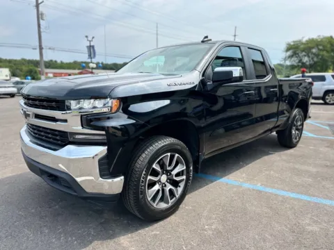 More photos of 2020 CHEVROLET SILVERADO 1500 LT at Pro Auto Finance, IN