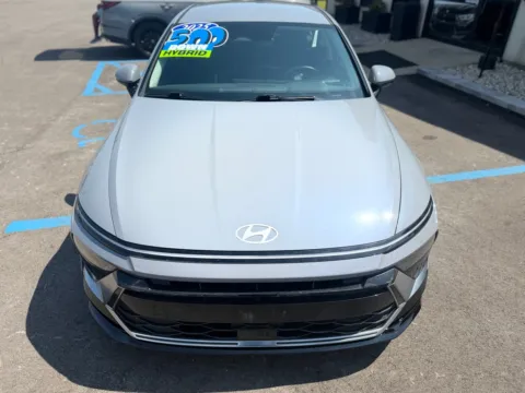More photos of 2025 HYUNDAI SONATA HYBRID SEL at Pro Auto Finance, IN