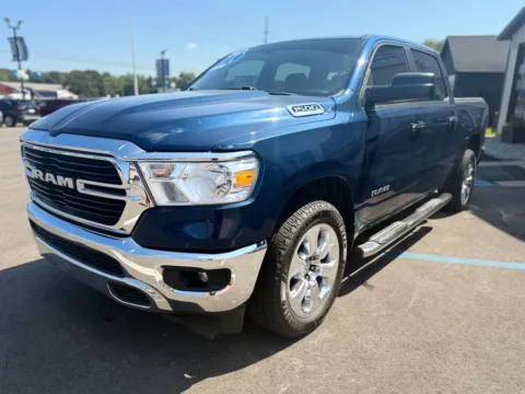 More photos of 2020 RAM 1500 BIG HORN at Pro Auto Finance, IN