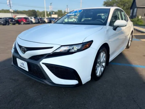 More photos of 2024 TOYOTA CAMRY SE at Pro Auto Finance, IN
