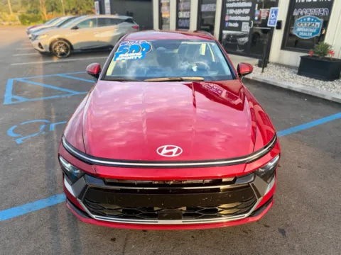 More photos of 2025 HYUNDAI SONATA SEL at Pro Auto Finance, IN