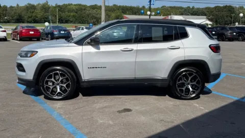 More photos of 2025 JEEP COMPASS LIMITED at Pro Auto Finance, IN