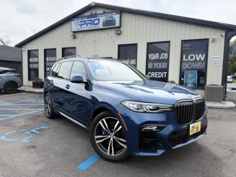 Blue 2022 BMW X7 XDRIVE40I for sale in Crown Point, IN