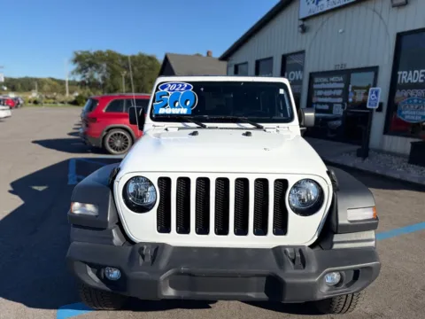 Another view of 2022 JEEP WRANGLER UNLIMI SPORT ALTITUDE for sale in Crown Point, IN at Pro Auto Finance