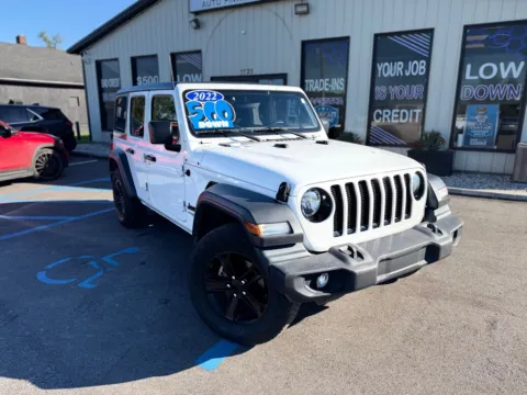 Photos of 2022 JEEP WRANGLER UNLIMI SPORT ALTITUDE for sale in Crown Point, IN at Pro Auto Finance