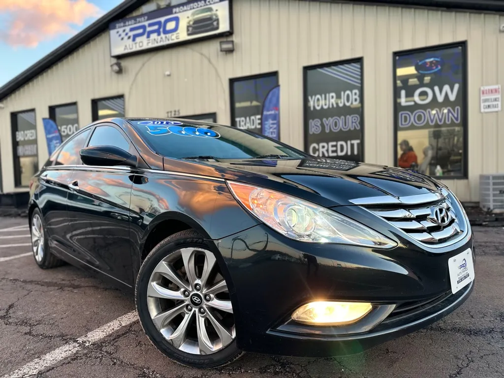 2013 HYUNDAI SONATA SE for sale in Crown Point, IN