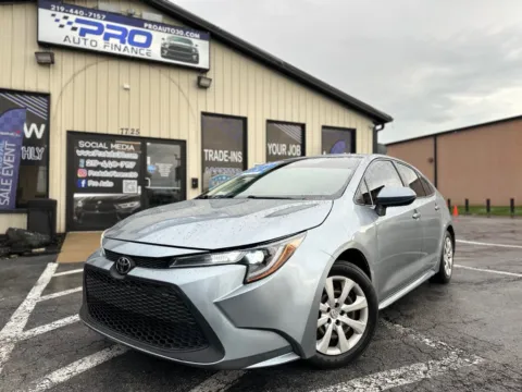 Gray 2020 TOYOTA COROLLA LE for sale in Crown Point, IN