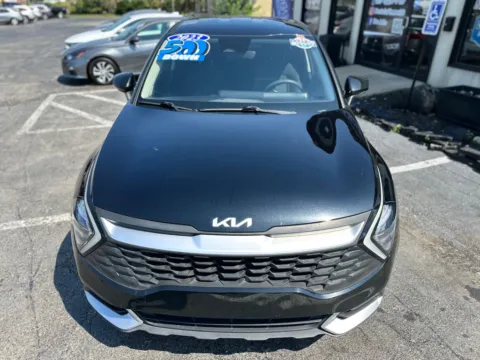 More photos of 2023 KIA SPORTAGE LX at Pro Auto Finance, IN