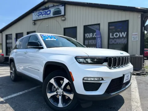 White 2022 JEEP GRAND CHEROKEE 4XE for sale in Crown Point, IN