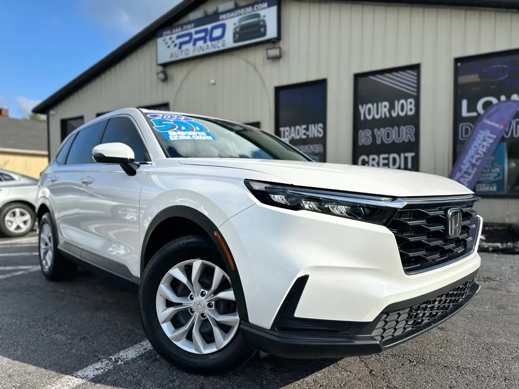White 2024 HONDA CR-V LX for sale in Crown Point, IN