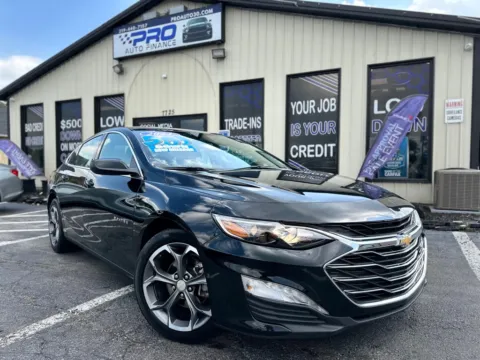 Black 2024 CHEVROLET MALIBU LT for sale in Crown Point, IN