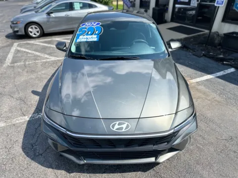 More photos of 2024 HYUNDAI ELANTRA SEL at Pro Auto Finance, IN