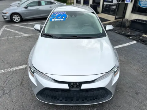 More photos of 2022 TOYOTA COROLLA LE at Pro Auto Finance, IN
