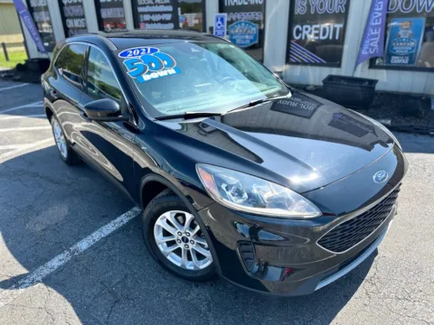 Photos of 2021 FORD ESCAPE HYBRID SE for sale in Crown Point, IN at Pro Auto Finance