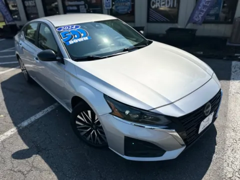 Photos of 2024 NISSAN ALTIMA 2.5 SV for sale in Crown Point, IN at Pro Auto Finance