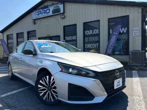 Silver 2024 NISSAN ALTIMA 2.5 SV for sale in Crown Point, IN