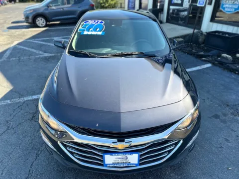 More photos of 2023 CHEVROLET MALIBU LT at Pro Auto Finance, IN