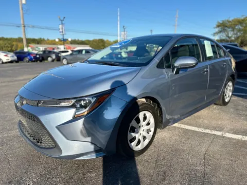 More photos of 2022 TOYOTA COROLLA LE at Pro Auto Finance, IN