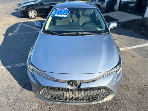 More photos of 2022 TOYOTA COROLLA LE at Pro Auto Finance, IN