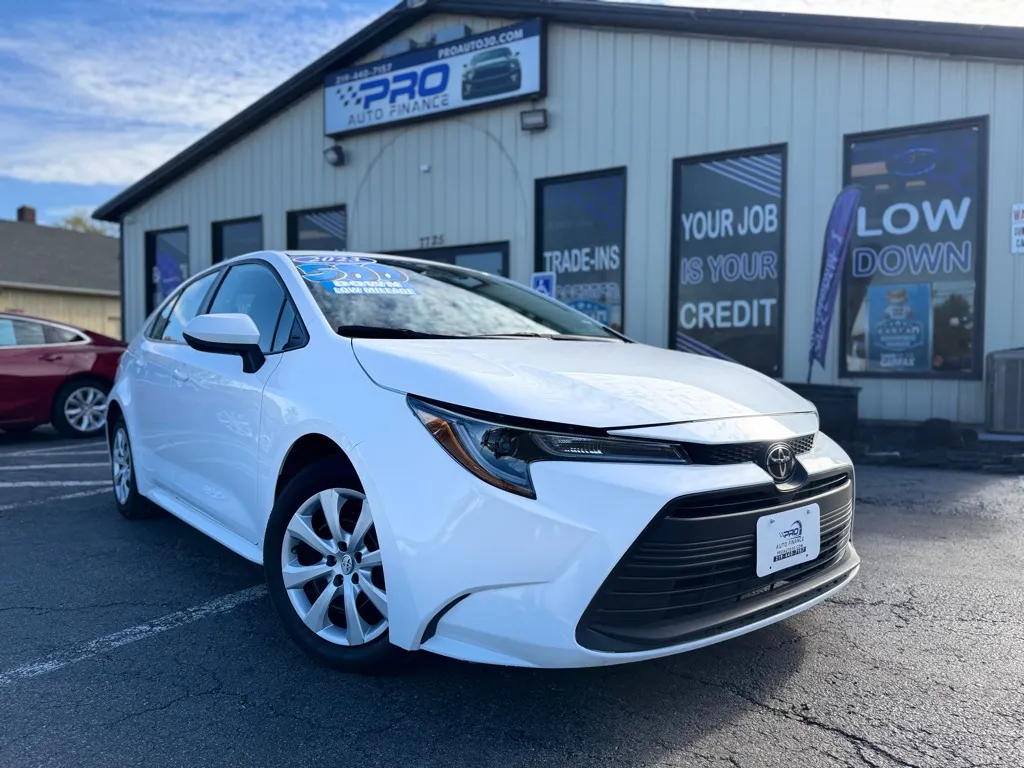 2023 TOYOTA COROLLA LE for sale in Crown Point, IN