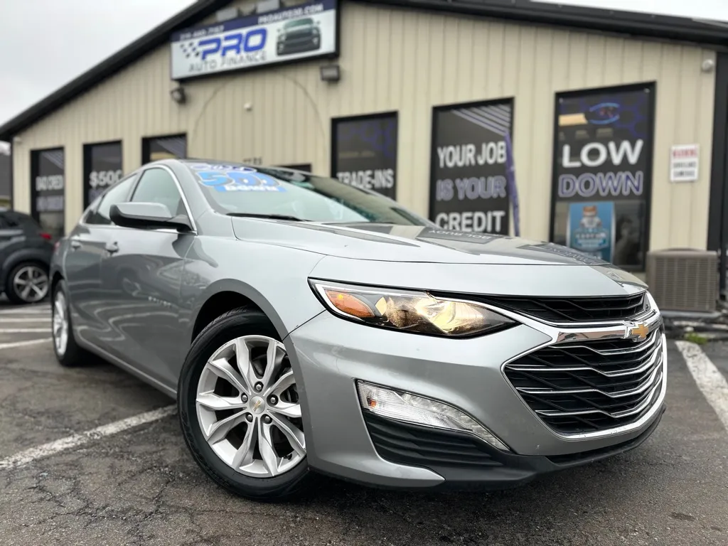 Gray 2024 CHEVROLET MALIBU LT for sale in Crown Point, IN