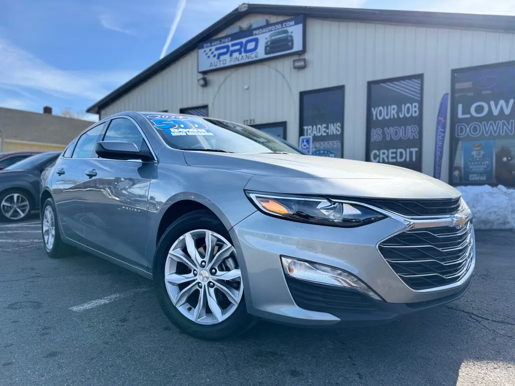 2024 CHEVROLET MALIBU LT for sale in Crown Point, IN