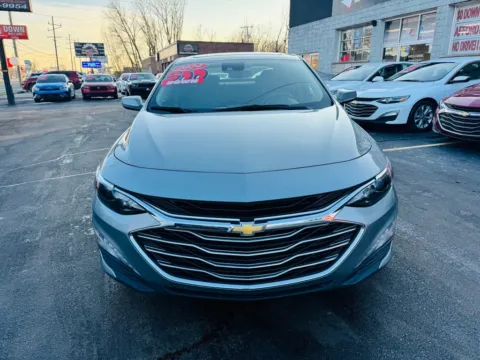 Another view of 2024 CHEVROLET MALIBU LT for sale in Merrillville, IN at Ride Time Auto Finance Broadway